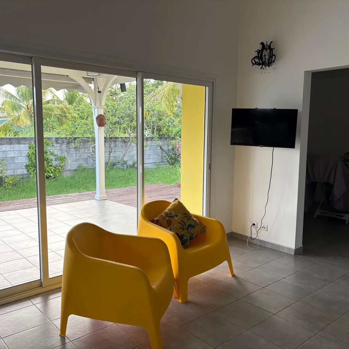 Maison 2 chambres Baie-Mahault, jardin et terrasse - Photo 18