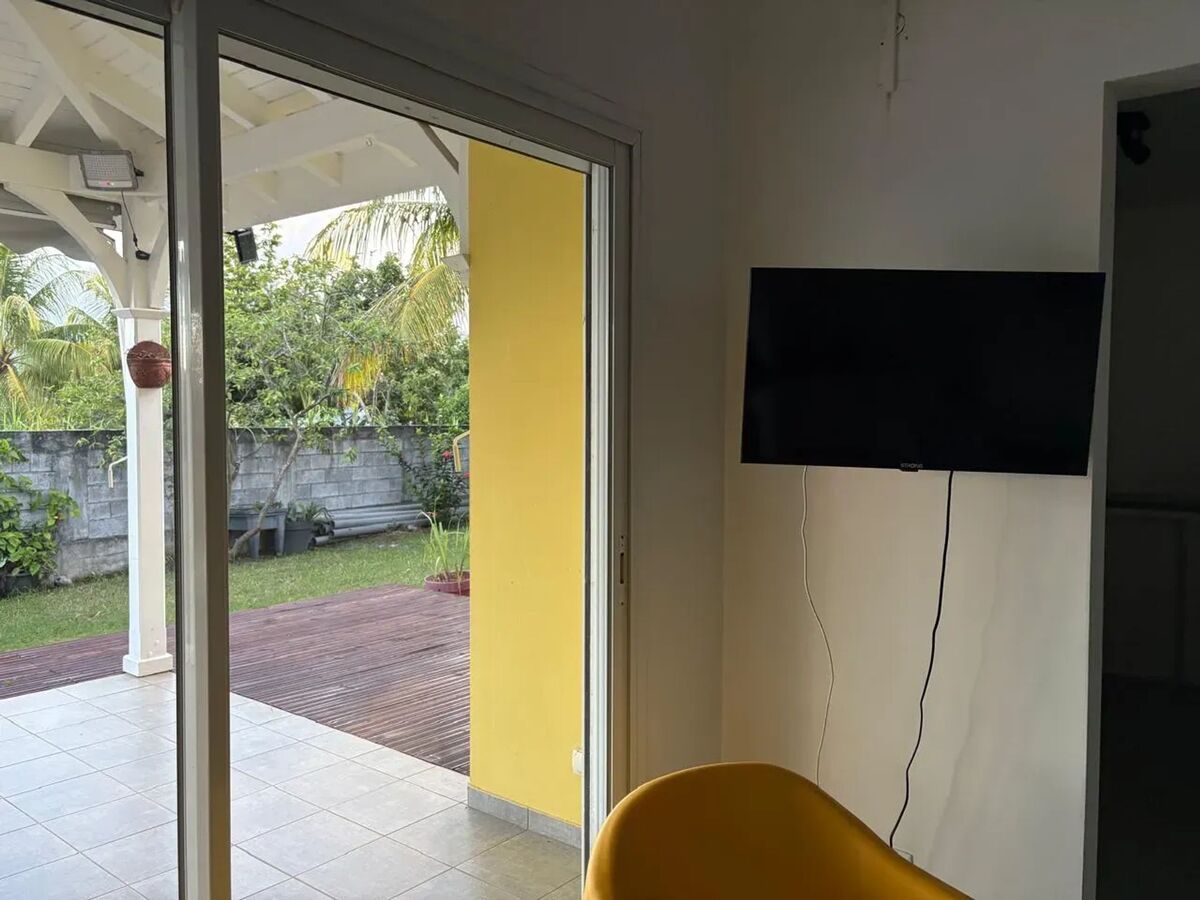 Maison 2 chambres Baie-Mahault, jardin et terrasse - Photo 19