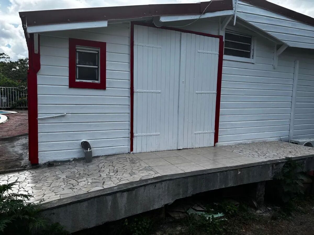 Bungalow 2 pers. Sainte-Rose, piscine et terrasse - Photo 8