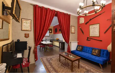 Maison théâtrale 100 m² avec Jacuzzi à Reggio Calabria : photo 4