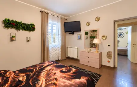 Maison théâtrale 100 m² avec Jacuzzi à Reggio Calabria : photo 11