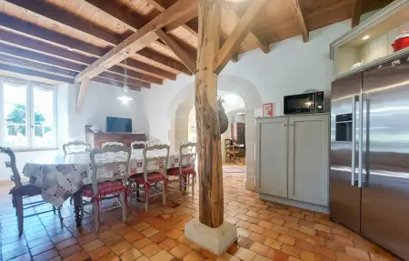 Maison rustique 8 pers. avec piscine chauffée à Saint-Bris-des-Bois : photo 8