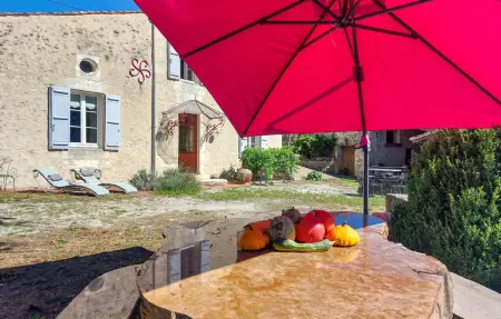 Maison rustique 8 pers. avec piscine chauffée à Saint-Bris-des-Bois : photo 12