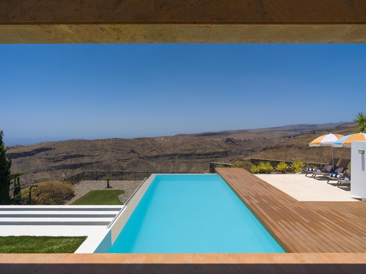 Villa Cyca, piscine débordement et jardin tropical - Photo 22