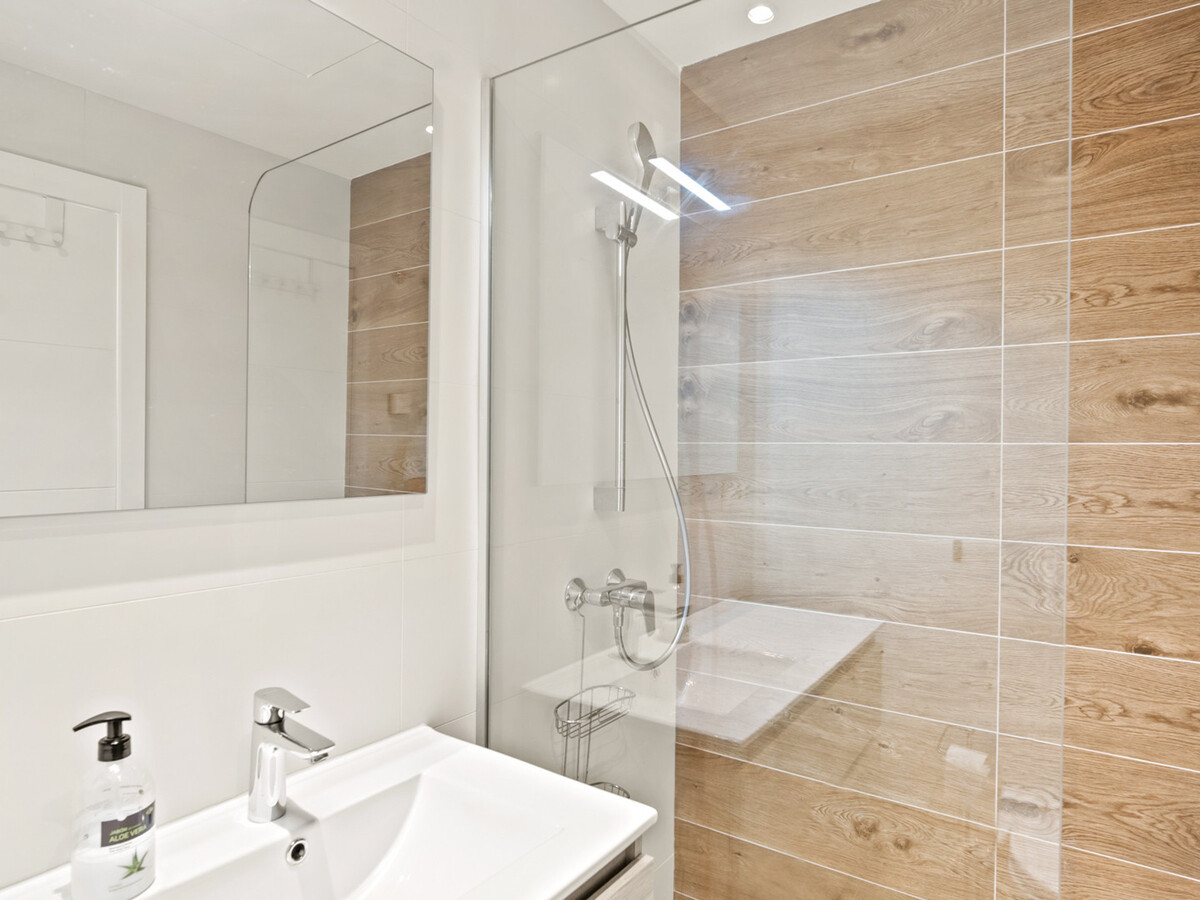 Villa 4 chambres Estepona, piscine débordement, vue mer - Photo 16