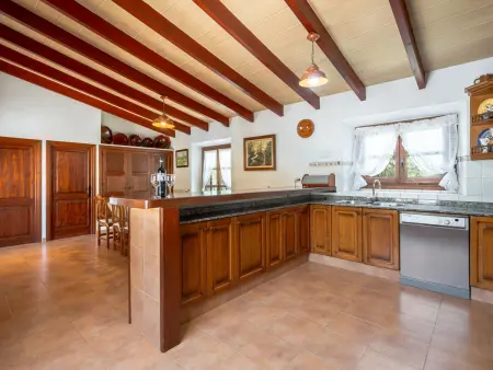 Villa Malagarba, 4 ch., piscine privée 9×5 m, vue montagne : photo 14