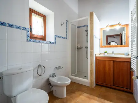 Villa Malagarba, 4 ch., piscine privée 9×5 m, vue montagne : photo 23