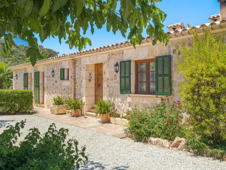 Villa Malagarba, 4 ch., piscine privée 9×5 m, vue montagne : photo 31