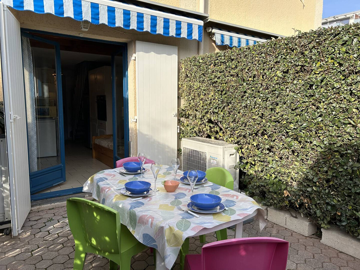 Mazet avec terrasse, climatisation, calme, Maison 4 personnes à Le Lavandou - Photo 2