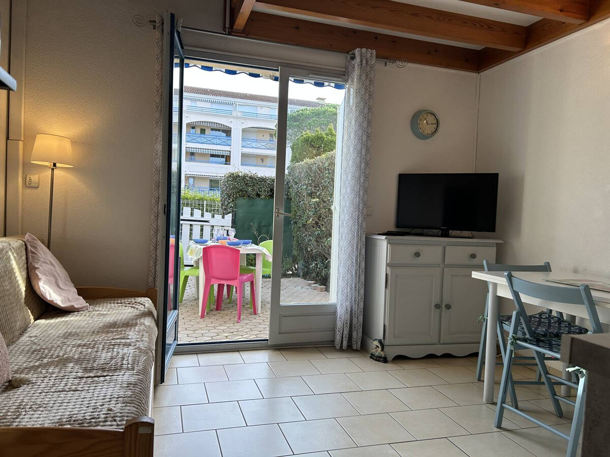 Mazet avec terrasse, climatisation, calme, Maison 4 personnes à Le Lavandou - Photo 4
