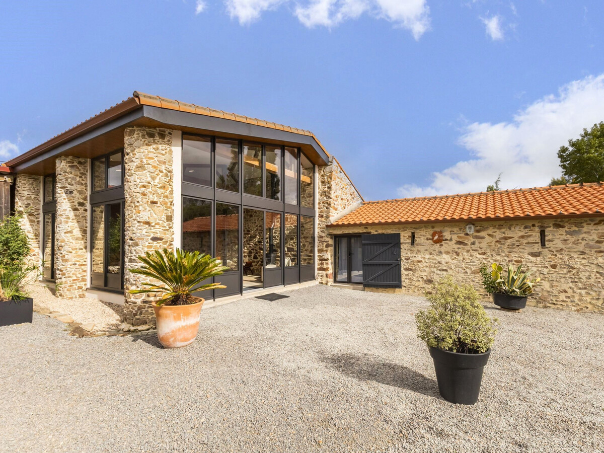 Gîte 10 pers. avec spa privatif et loisirs en Pays de la Loire - Photo 1