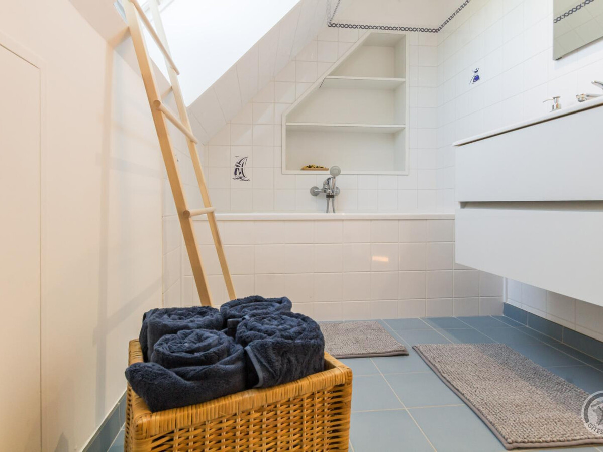 Maison vue mer avec jardin clos à Héauville - Photo 20