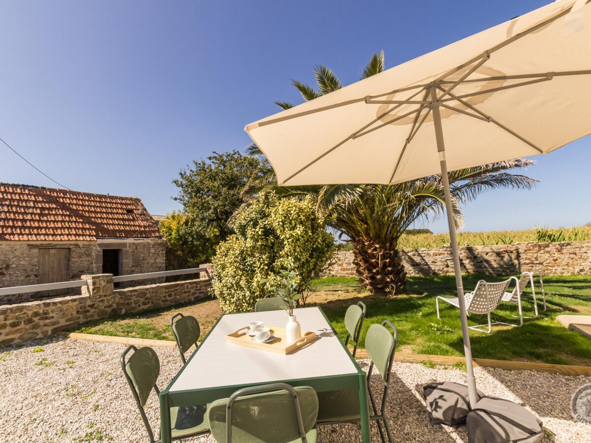 Maison vue mer avec jardin clos à Héauville - Photo 22