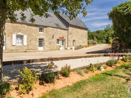 Location gite à Le Vast, Maison avec animaux acceptés - pers.