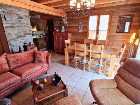Location chalet à Saint Michel de Chaillol, Chalet avec spa, animaux admis - 6 pers.