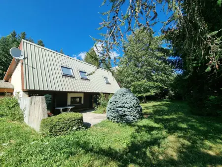 Chalet 10 pers. avec jardin à Saint-Michel-de-Chaillol
