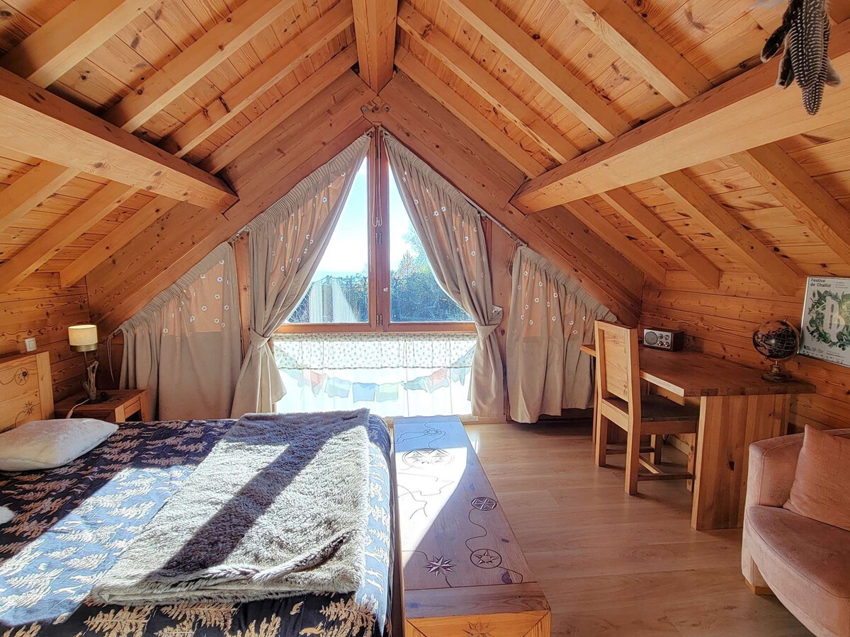 Chalet Shangrila, terrasse plein Sud, animaux admis - Photo 9
