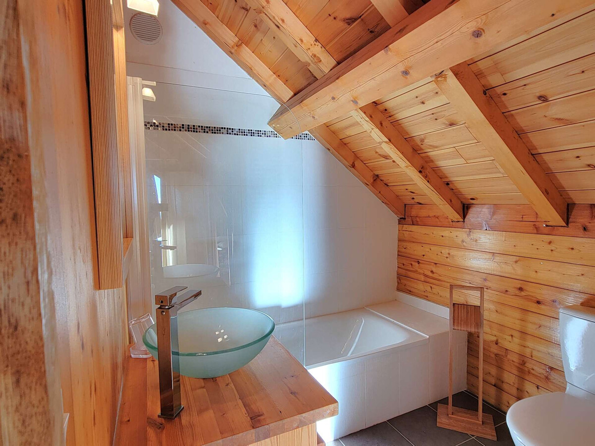 Chalet Shangrila, terrasse plein Sud, animaux admis - Photo 11