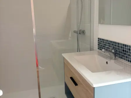 Gîte des Hirondelles 6 pers. – parking privé & garage : photo 15