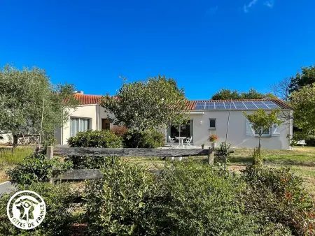Gîte arboré à Beaulieu-sous-la-Roche, 4 pers. : photo 21