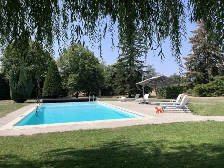La Longère de Jennifer – Gîte 8 pers. piscine 12×6m