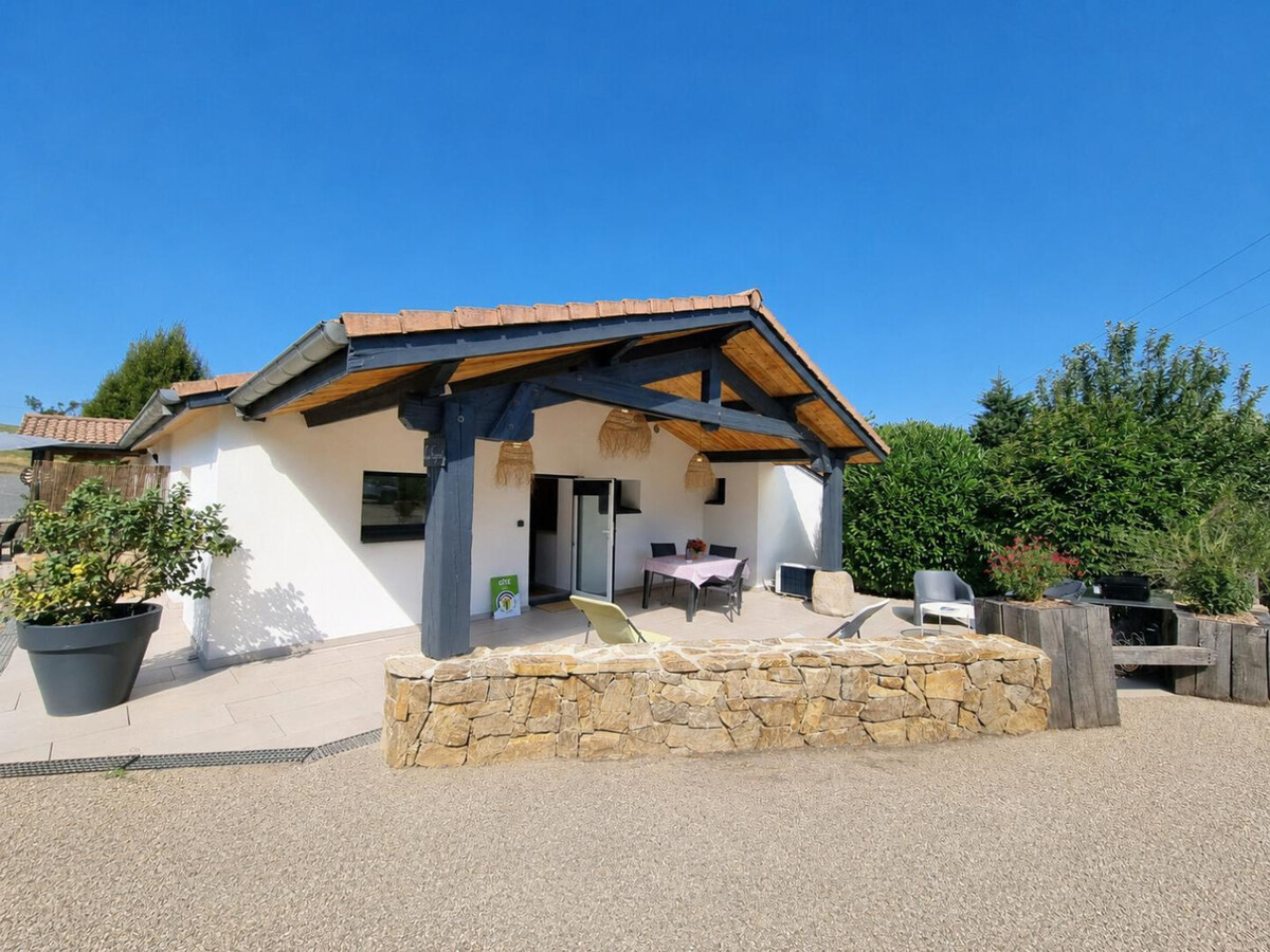 Le Fayard – Gîte climatisé 3 pers., terrasse & barbecue - Photo 11