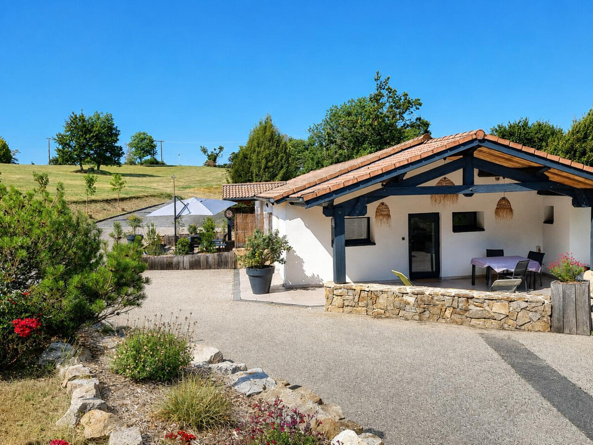 Le Fayard – Gîte climatisé 3 pers., terrasse & barbecue - Photo 17