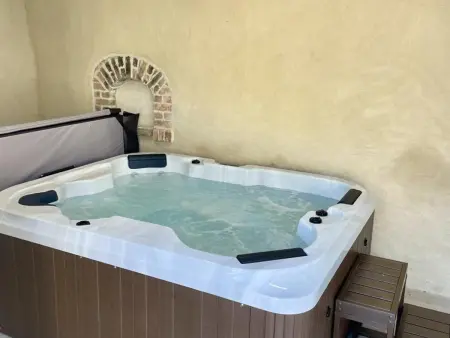 Gîte 11 pers. avec spa et terrain de pétanque : photo 3