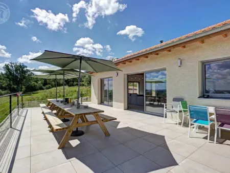 Le Clos Saint-Jean, gîte 16 pers. avec piscine couverte : photo 4