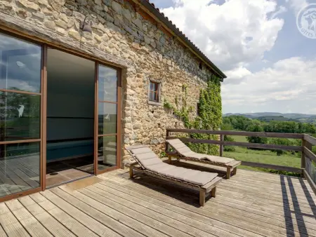 Gîte 18 pers. avec piscine, spa et sauna à Saint-Just-la-Pendue : photo 5