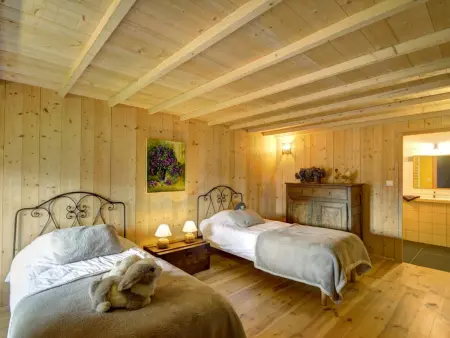 Gîte 18 pers. avec piscine, spa et sauna à Saint-Just-la-Pendue : photo 17