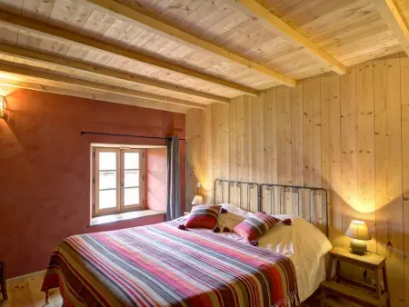 Gîte 18 pers. avec piscine, spa et sauna à Saint-Just-la-Pendue : photo 33