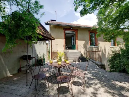 Gîte 18 pers. avec piscine, spa et sauna à Saint-Just-la-Pendue : photo 35
