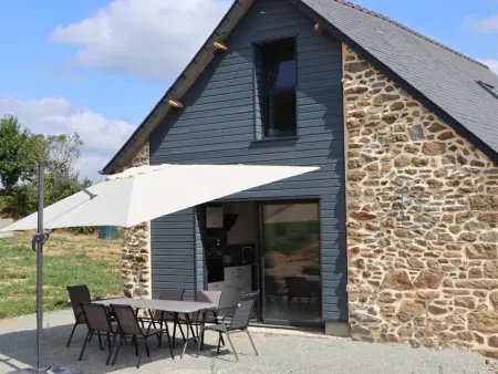 Gîte 6 pers. PMR avec jardin à Rives-d'Andaine