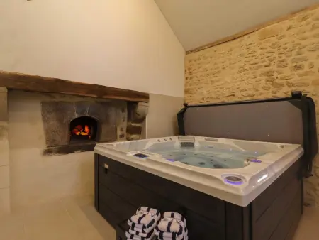 Gîte plain pied climatisé, spa et sauna - Montchevrel : photo 18