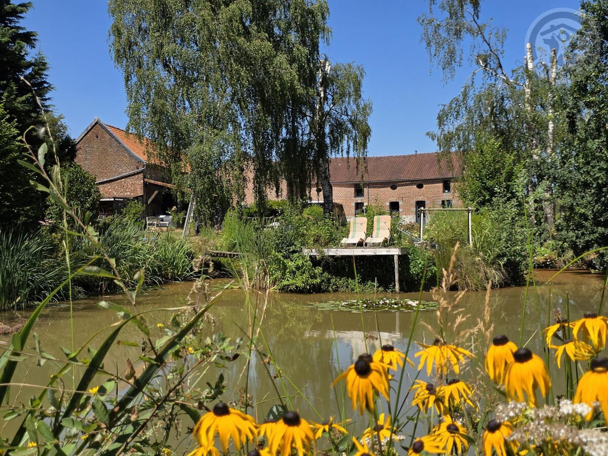 Gîte Panda à Landrecies, parc 3ha avec spa et étang - Photo 14