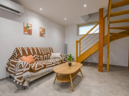 Gîte 4 pers. rénové avec jardin à Fontaine-les-Grès : photo 4