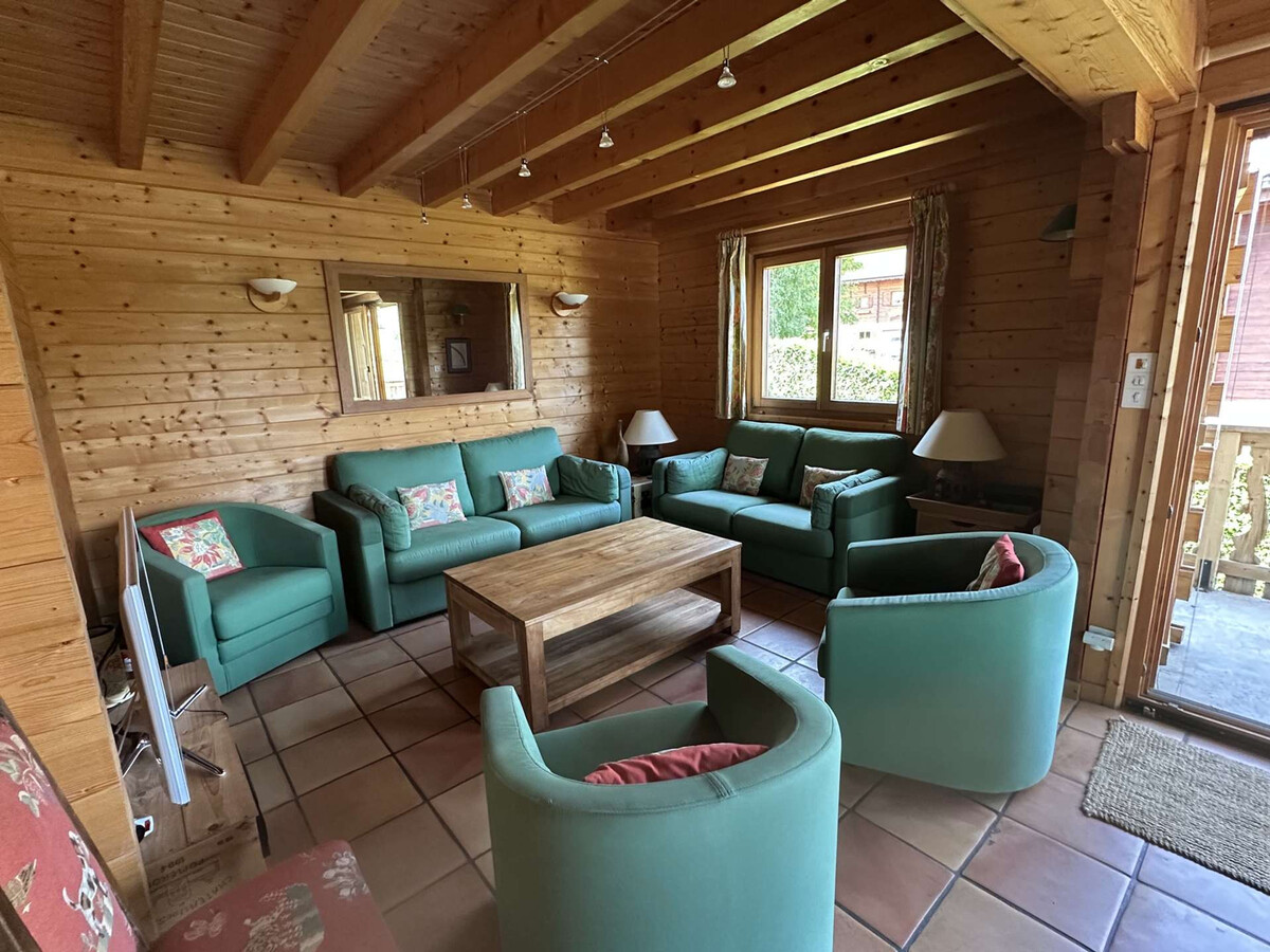 Chalet 11 pers. Arâches-la-Frasse : 3 niveaux, terrasse - Photo 2