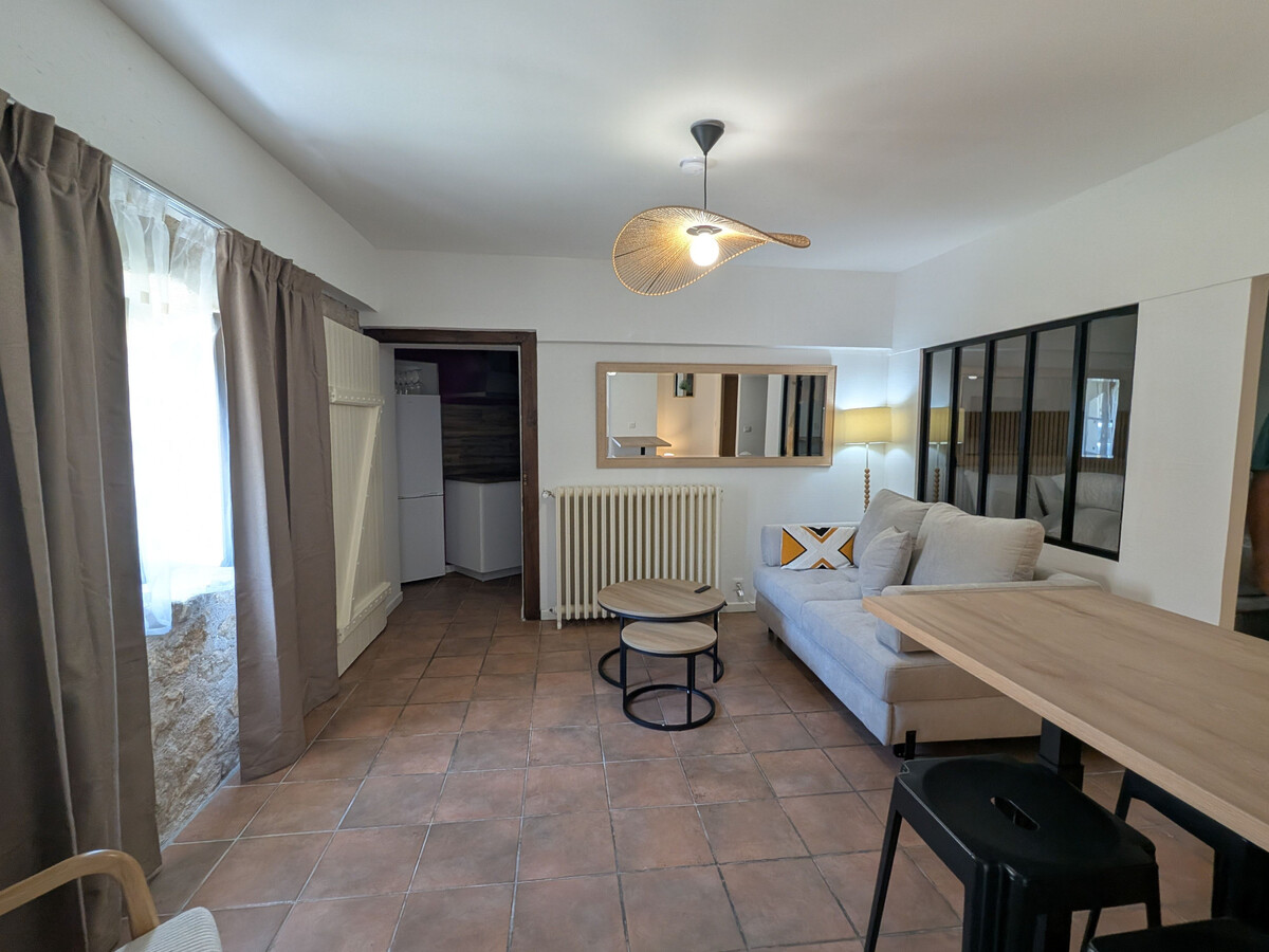 Studio avec jardin et piscine - Argenton-sur-Creuse - Photo 2