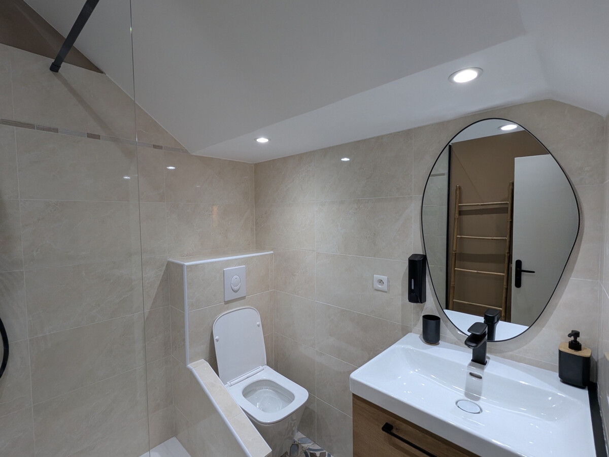 Studio avec jardin et piscine - Argenton-sur-Creuse - Photo 4