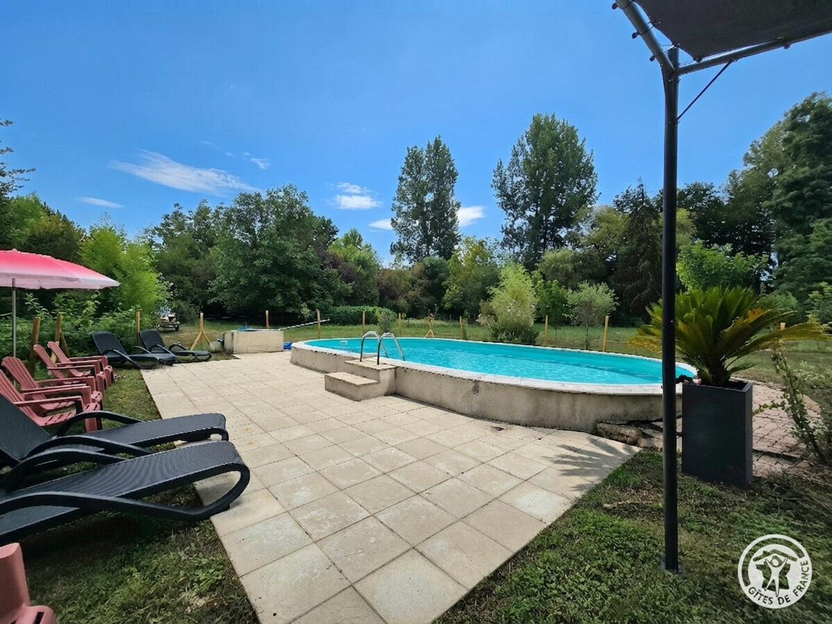 Gîte 6 pers. avec piscine partagée à Montignac-Lascaux - Photo 2