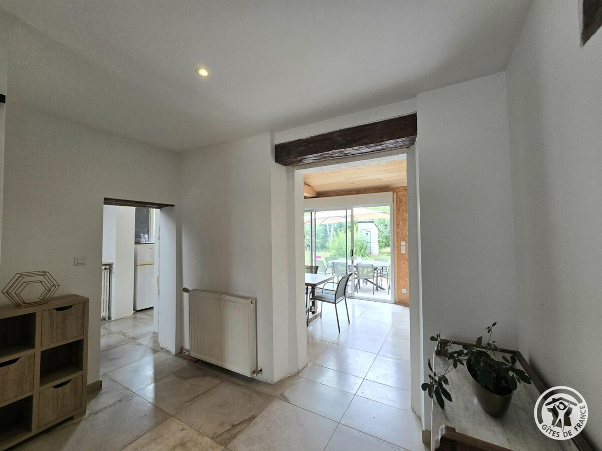 Gîte 6 pers. avec piscine partagée à Montignac-Lascaux - Photo 8