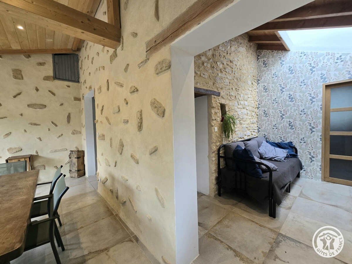 Gîte 6 pers. avec piscine partagée à Montignac-Lascaux - Photo 10