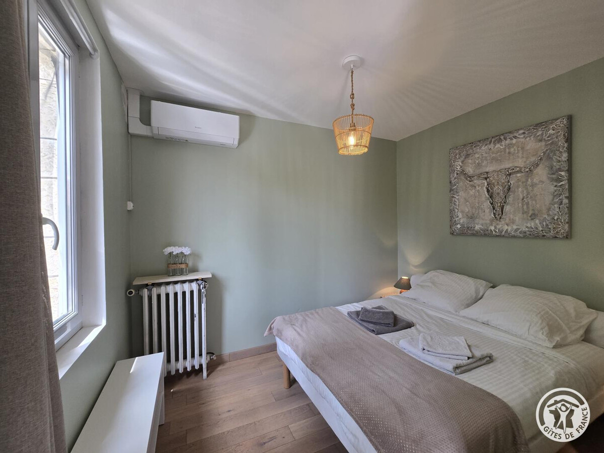 Gîte 6 pers. avec piscine partagée à Montignac-Lascaux - Photo 15