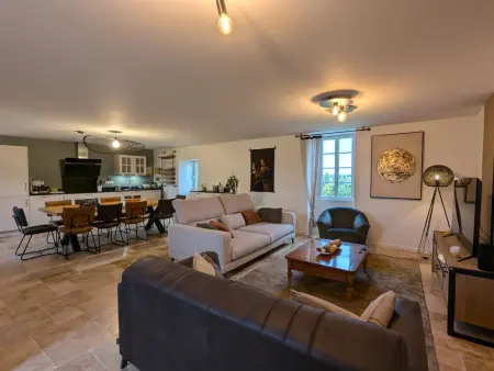 Gîte 8 pers. avec piscine et spa à Saint-Amant-de-Nouère : photo 10