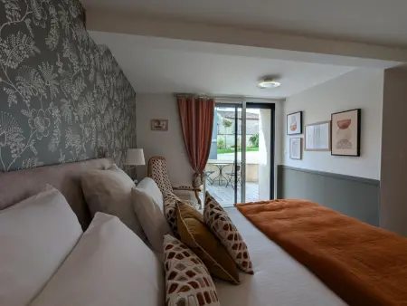 Gîte 8 pers. avec piscine et spa à Saint-Amant-de-Nouère : photo 19