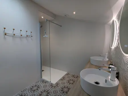 Gîte 8 pers. avec piscine et spa à Saint-Amant-de-Nouère : photo 29