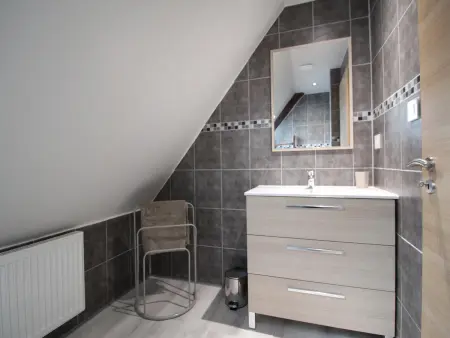 Gîte 14 pers. rénové 2021, 5 chambres + dortoir : photo 29