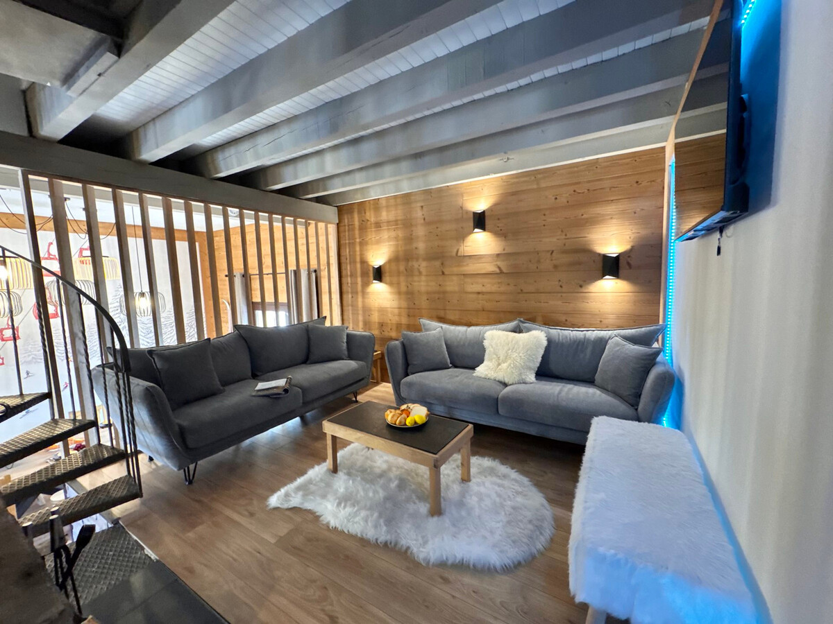Chalet 6 chambres à Vars – Escalier en colimaçon - Photo 11