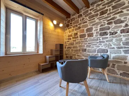 Maison 109 m² pierres apparentes, 2 chambres à Luxeuil : photo 3